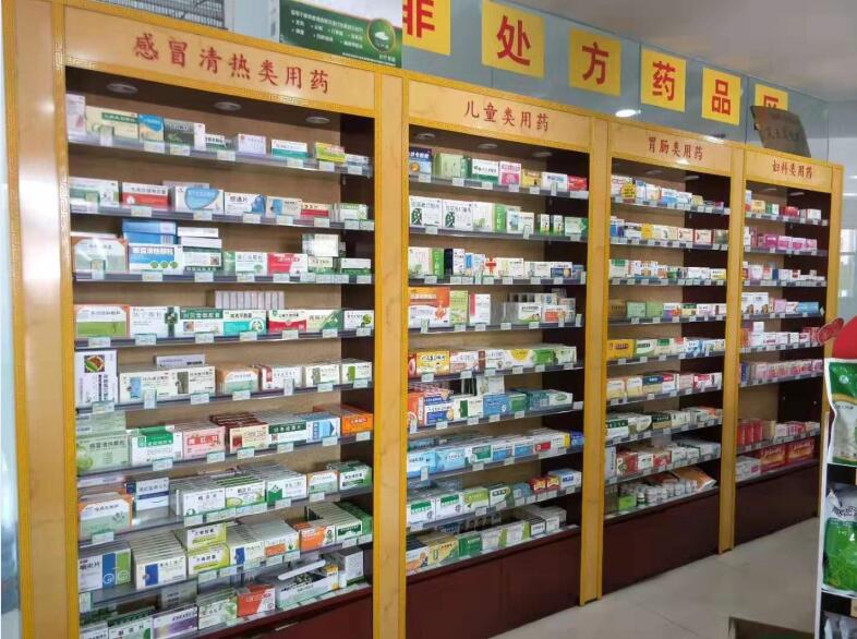 为济世堂做青岛展柜设计完工